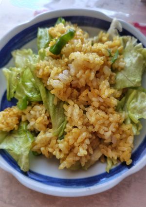 材料少なめ★ズボラレタスカレーチャーハン-レシピのメイン写真