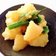 ジャガイモとインゲンのにんにく味噌炒め