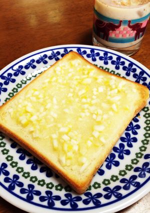 塩麹入り蜂蜜レモンバタートースト-レシピのメイン写真
