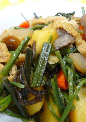 山菜とジャガイモの炒め煮-レシピのメイン写真
