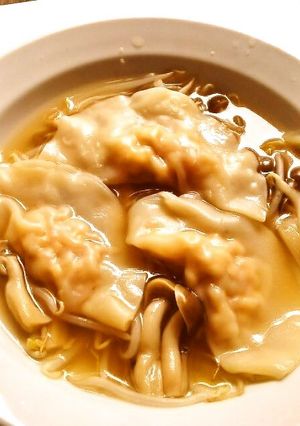 ☺海老と玉子の水餃子入り中華スープ☺-レシピのメイン写真