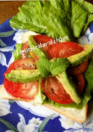 トマトとアボカドのチーズ食パン-レシピのメイン写真