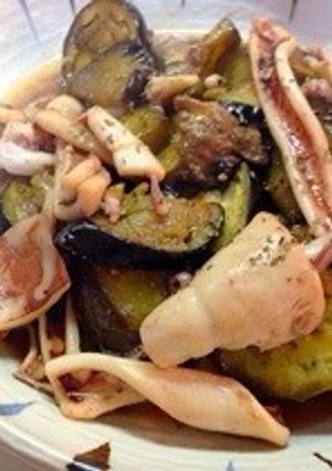 ナスとイカのバター醤油炒め-レシピのメイン写真