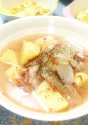 じゃがいもと玉ねぎのコンビーフスープ煮込-レシピのメイン写真