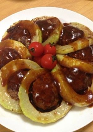 見た目も可愛いズッキーニバーグ-レシピのメイン写真