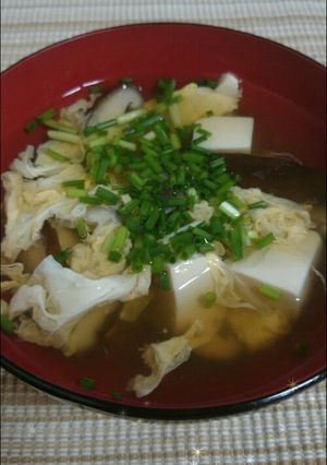 椎茸と豆腐と卵のお吸い物☆-レシピのメイン写真