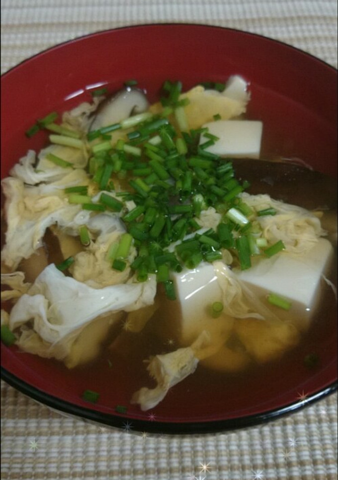 椎茸と豆腐と卵のお吸い物☆-レシピのメイン写真