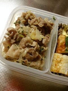 魅惑の豚肉炒め☆ブタ・バタ・ゆずポン!-レシピのメイン写真