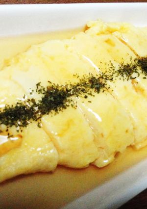 介護食【やわらかとろろ入りオムレツ】-レシピのメイン写真