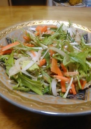 しいたけ、たまねぎ、水菜のごまサラダ-レシピのメイン写真