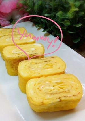 綺麗に焼ける!!甘い玉子焼き .。.:*-レシピのメイン写真