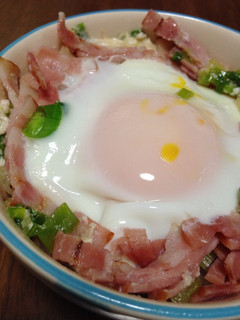 暑い日に!レンジでできちゃう♡ベーコン丼-レシピのメイン写真