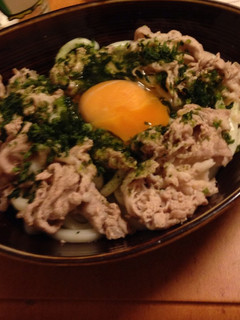 簡単肉釜玉うどん-レシピのメイン写真