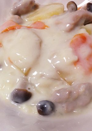 炒めないで出来る!牛乳でつくるシチュー-レシピのメイン写真