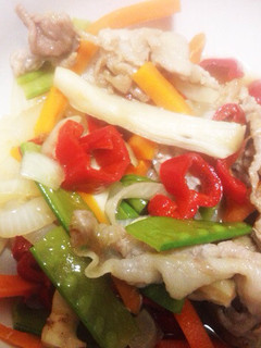 レンジで簡単コンソメ風味豚肉と彩り野菜-レシピのメイン写真