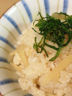 簡単美味♪梅昆布茶で新生姜の炊き込みご飯-レシピのメイン写真