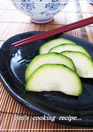 ズッキーニのぬか漬け-レシピのメイン写真
