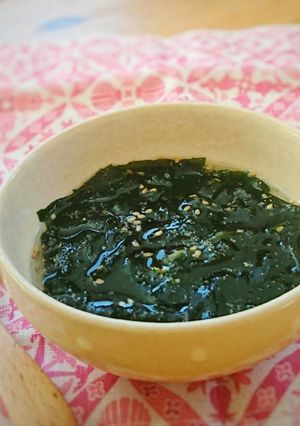秒速！昆布茶で旨うま☆わかめスープ☆-レシピのメイン写真