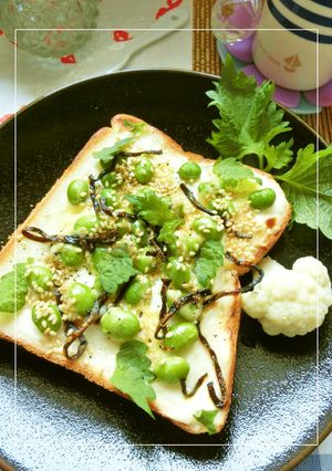 山葵風味☆クリチ*枝豆*塩昆布のトースト-レシピのメイン写真