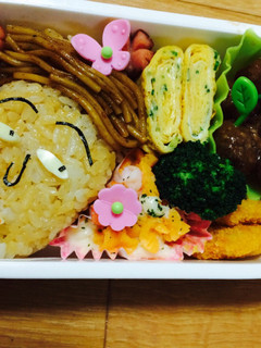 キャラ弁☆ちびまる子ちゃんの花輪くん♪-レシピのメイン写真