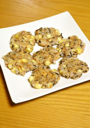 離乳食*後期～『薩摩芋とひじきのお焼き』-レシピのメイン写真