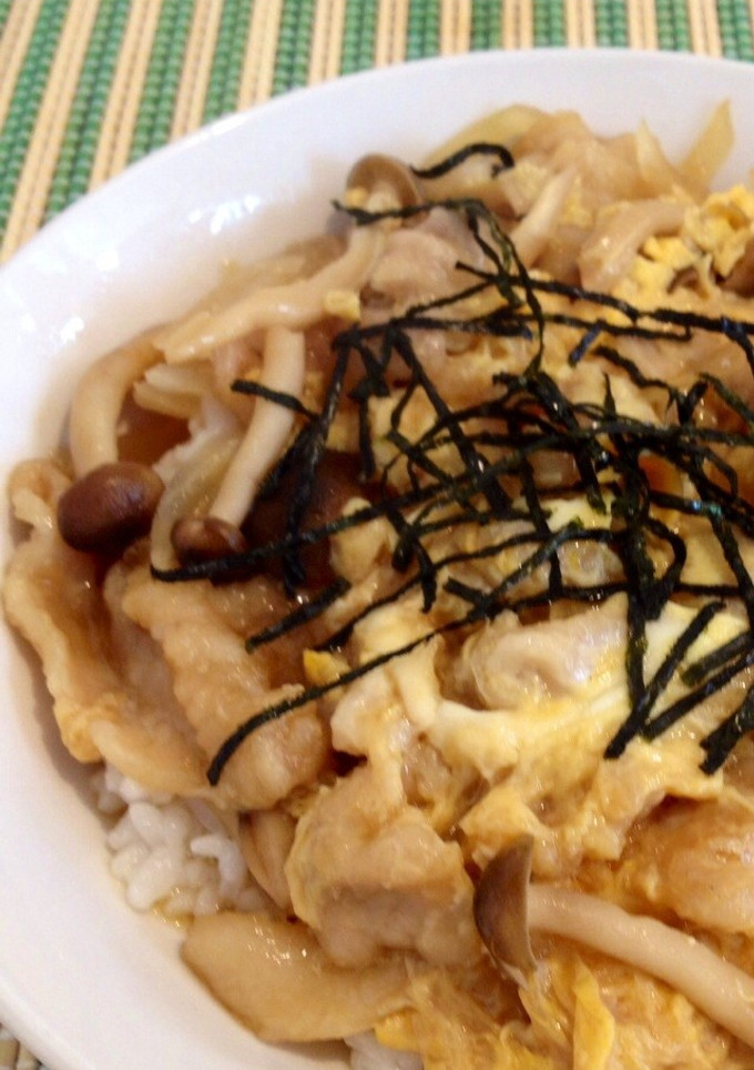 豚＆玉ねぎ＆しめじの卵とじ丼☆-レシピのメイン写真
