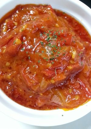 簡単トマトソースガーリック風味♪消費にも-レシピのメイン写真