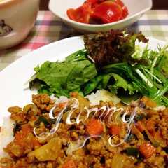 รูปของ 簡単！ドライカレー＊トッピングも楽しんで