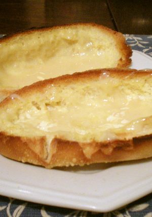 ブラジル流？フランスパンの変な食べ方-レシピのメイン写真