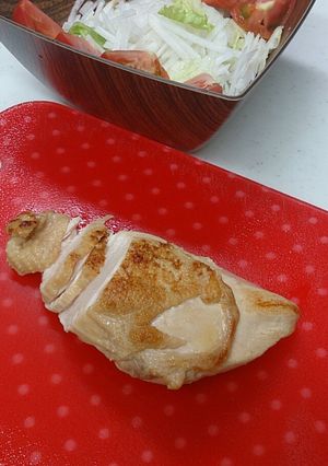 簡単!鶏むね肉のハム風☆-レシピのメイン写真