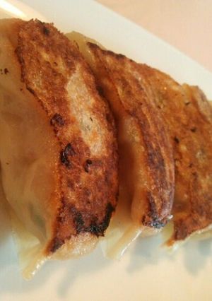 野菜たっぷりヘルシー餃子（羽根有＆無）-レシピのメイン写真