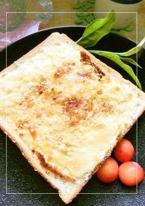 ミルキーチーズトースト-レシピのメイン写真
