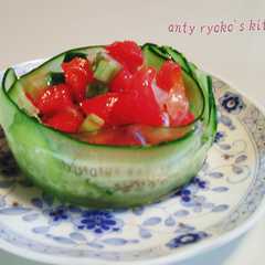 รูปของ 器も食べちゃうの？キュウリ小鉢