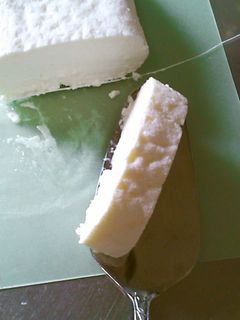 リコッタチーズを綺麗にカットする方法-レシピのメイン写真