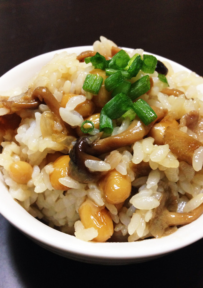 簡単☆豚肉と大豆の混ぜご飯-レシピのメイン写真