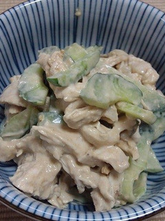 レンジで簡単、鶏とキュウリのゴママヨ和え-レシピのメイン写真