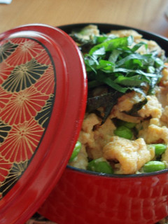 手抜き☆弁当NO.2ホタテと枝豆の玉子丼-レシピのメイン写真
