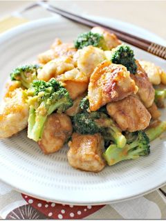 鶏肉とブロッコリーのピーナッツソース炒め-レシピのメイン写真