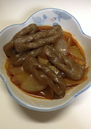 こんにゃくと玉ねぎの煮物-レシピのメイン写真