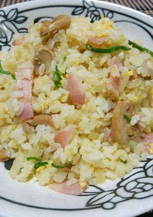 絶品♪フライパンでお店のピラフ-レシピのメイン写真