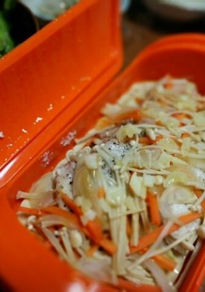 ルクエでシイラ野菜蒸し塩レモン風-レシピのメイン写真