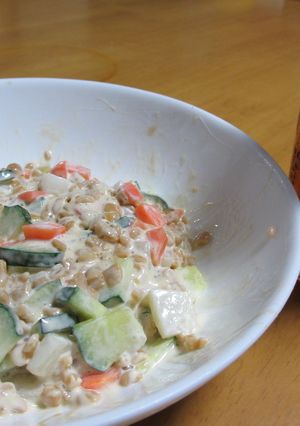 余った野菜で！　納豆サラダ-レシピのメイン写真