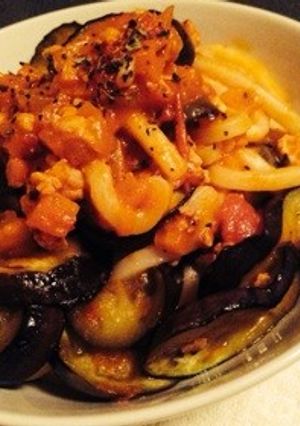ナスのトマトクリームうどん-レシピのメイン写真
