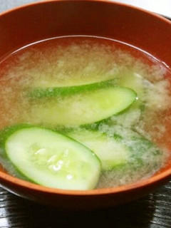 富山の隠れたご馳走!? キュウリの味噌汁-レシピのメイン写真