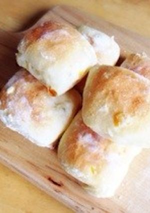 ヨクイニンとコーンの一口パン-レシピのメイン写真