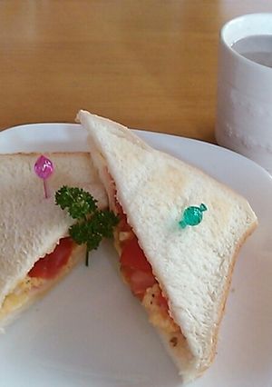 朝食にサンドイッチ-レシピのメイン写真