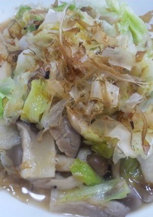 キャベツときのこのバター醤油(もどき)-レシピのメイン写真