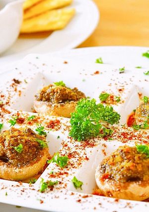 タプナードをのせた焼きマッシュルーム♪-レシピのメイン写真