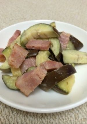 茄子とベーコンの炒め物-レシピのメイン写真