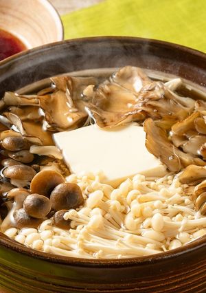 汁までおいしいきのこの湯豆腐-レシピのメイン写真